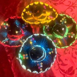 4 Christmas Sombrero Mariachi Mini Ornaments⛄️